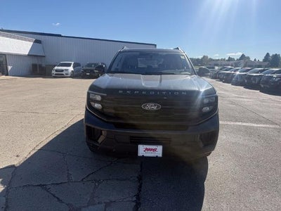 2025 Ford Expedition Active 4x4
