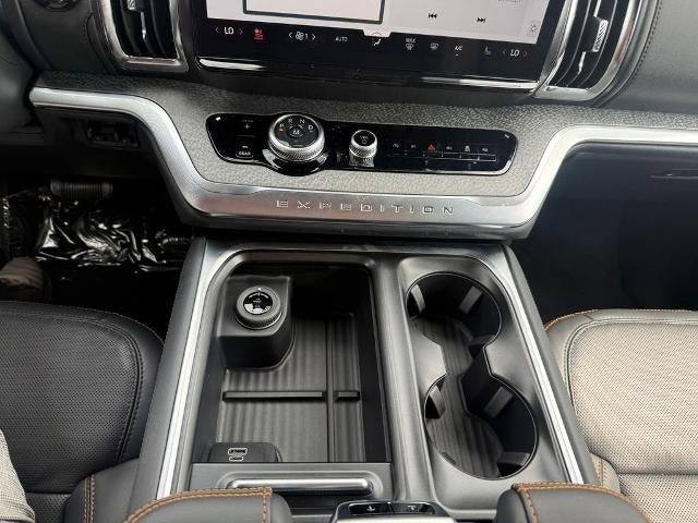 2027 Ford Expedition Tremor 4x4