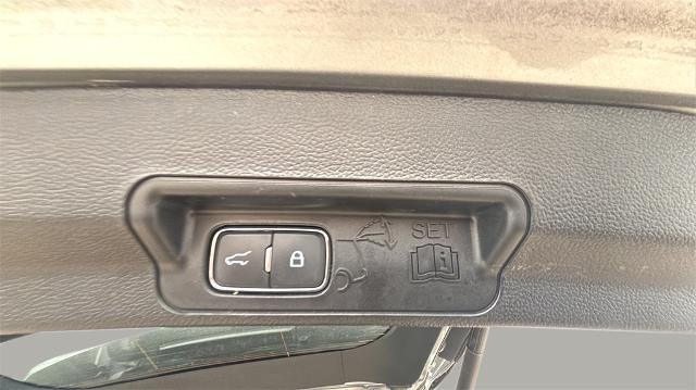 2024 Ford Explorer XLT 4WD