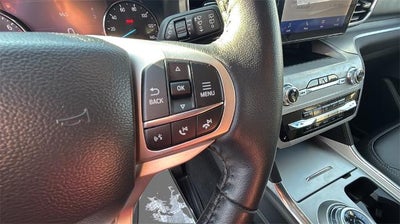 2023 Ford Explorer XLT 4WD