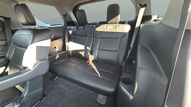 2023 Ford Explorer XLT 4WD