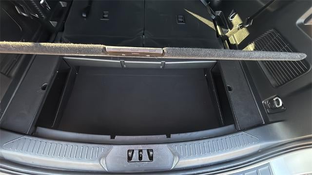 2023 Ford Explorer XLT 4WD