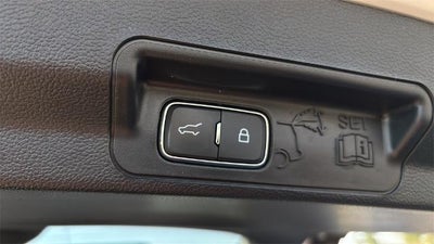 2023 Ford Explorer XLT 4WD