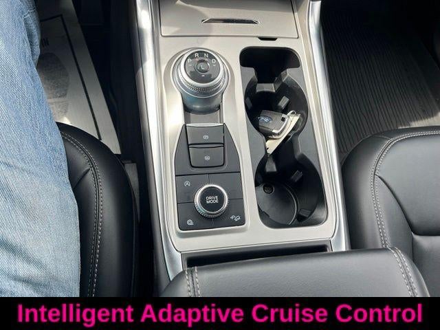 2024 Ford Explorer XLT 4WD