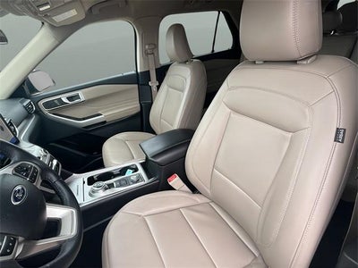 2024 Ford Explorer XLT 4WD