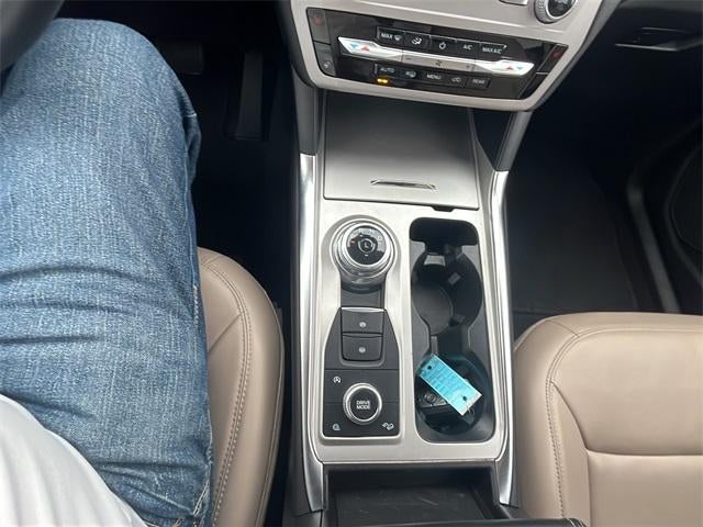 2024 Ford Explorer XLT 4WD