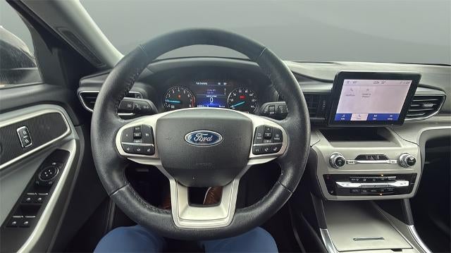 2023 Ford Explorer XLT 4WD