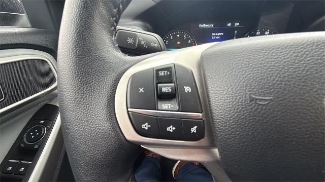 2023 Ford Explorer XLT 4WD