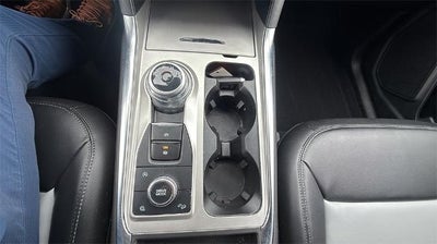 2023 Ford Explorer XLT 4WD