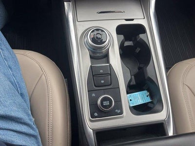 2023 Ford Explorer XLT 4WD