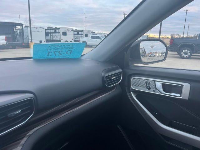 2023 Ford Explorer Limited 4WD