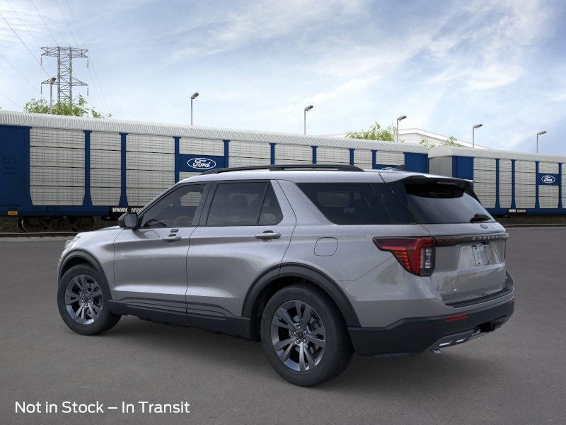 2026 Ford Explorer Active w/100A Pkg 4WD