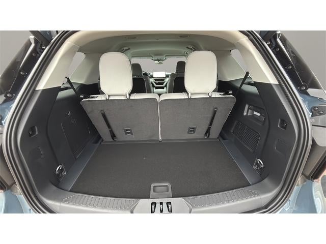 2026 Ford Explorer Active w/100A Pkg 4WD