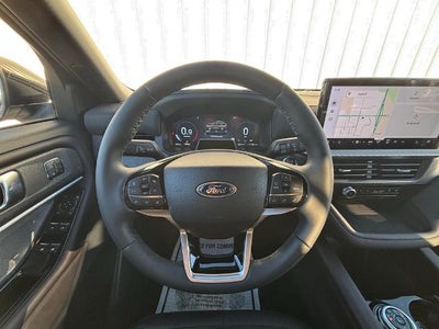 2026 Ford Explorer Platinum 4WD