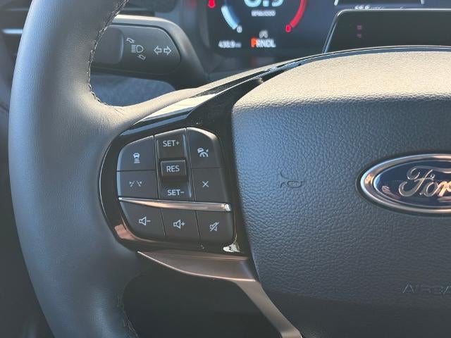 2026 Ford Explorer Platinum 4WD