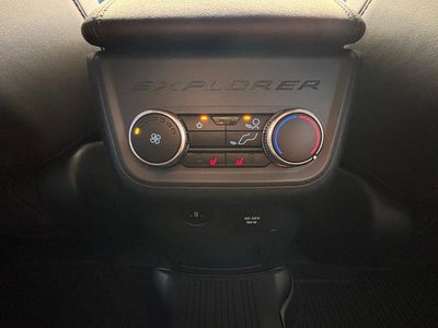2026 Ford Explorer Platinum 4WD