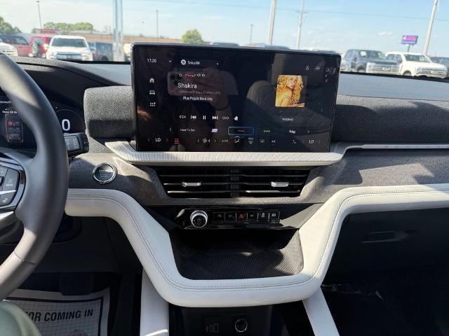 2026 Ford Explorer Platinum 4WD