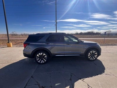 2025 Ford Explorer Platinum 4WD