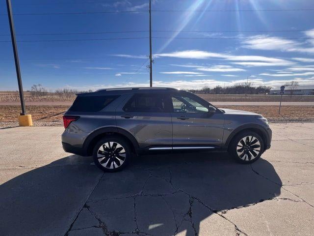 2025 Ford Explorer Platinum 4WD