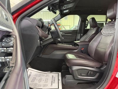 2025 Ford Explorer Platinum 4WD