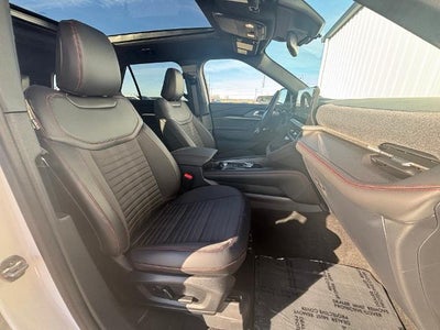 2026 Ford Explorer ST-Line 4WD