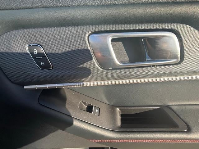 2026 Ford Explorer ST-Line 4WD