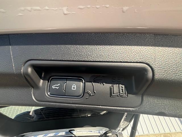 2026 Ford Explorer ST-Line 4WD