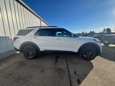 2026 Ford Explorer ST-Line 4WD