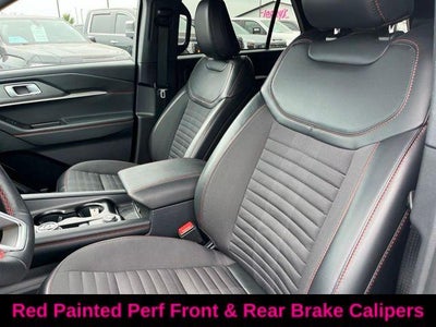 2025 Ford Explorer ST-Line 4WD