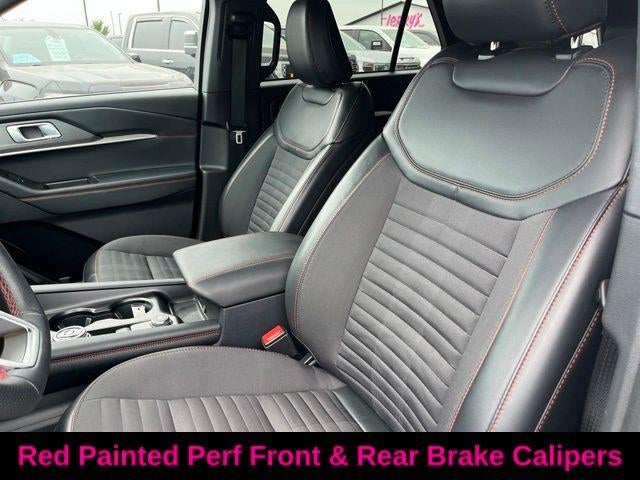 2025 Ford Explorer ST-Line 4WD