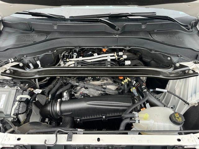2025 Ford Explorer ST-Line 4WD