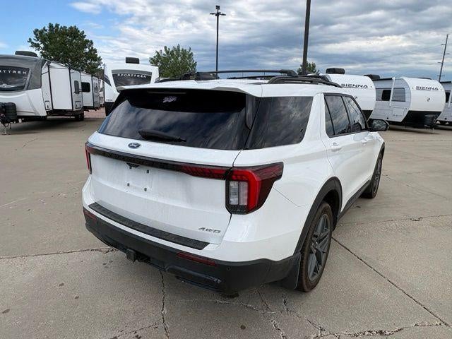 2025 Ford Explorer ST-Line 4WD