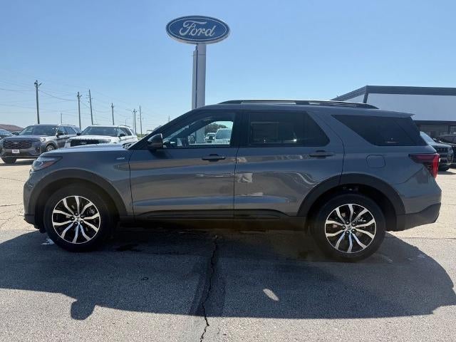 2026 Ford Explorer ST-Line 4WD