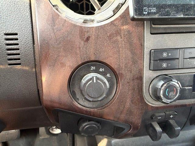2011 Ford Super Duty F-250 SRW 4WD Crew Cab 6-3/4 Ft Box Lariat