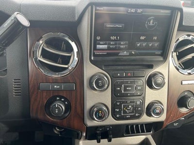 2014 Ford Super Duty F-250 SRW 4WD Crew Cab 6-3/4 Ft Box Lariat