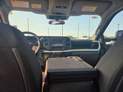 2024 Ford Super Duty F-250 SRW XL 4WD Crew Cab 6.75' Box