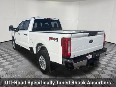2024 Ford Super Duty F-250 SRW XLT 4WD Crew Cab 6.75' Box