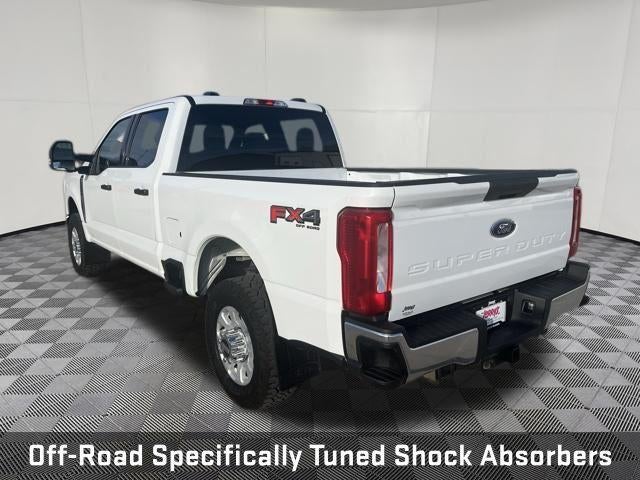 2024 Ford Super Duty F-250 SRW XLT 4WD Crew Cab 6.75' Box