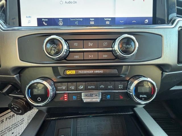 2022 Ford Super Duty F-250 SRW Platinum 4WD Crew Cab 6.75' Box