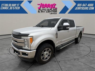 2018 Ford Super Duty F-250 SRW LARIAT 4WD Crew Cab 6.75' Box