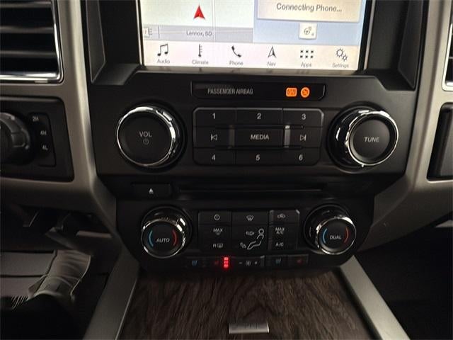 2018 Ford Super Duty F-250 SRW LARIAT 4WD Crew Cab 6.75' Box