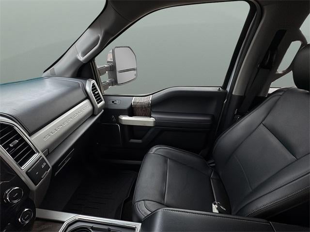 2018 Ford Super Duty F-250 SRW LARIAT 4WD Crew Cab 6.75' Box