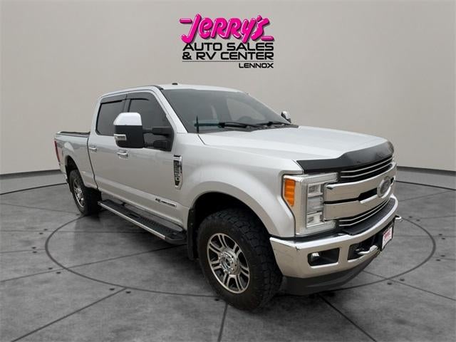 2018 Ford Super Duty F-250 SRW LARIAT 4WD Crew Cab 6.75' Box