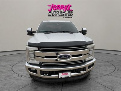 2018 Ford Super Duty F-250 SRW LARIAT 4WD Crew Cab 6.75' Box