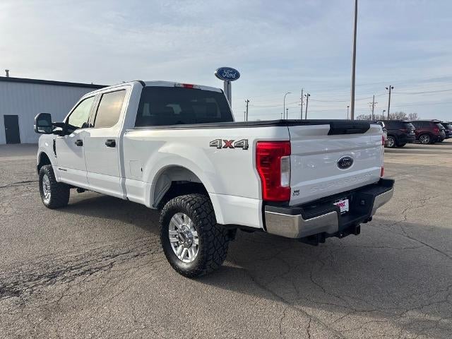 2019 Ford Super Duty F-250 SRW XLT 4WD Crew Cab 6.75' Box