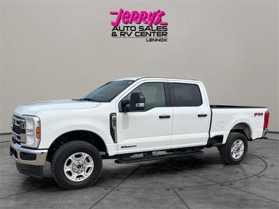 2025 Ford Super Duty F-250 SRW XLT 4WD Crew Cab 6.75' Box