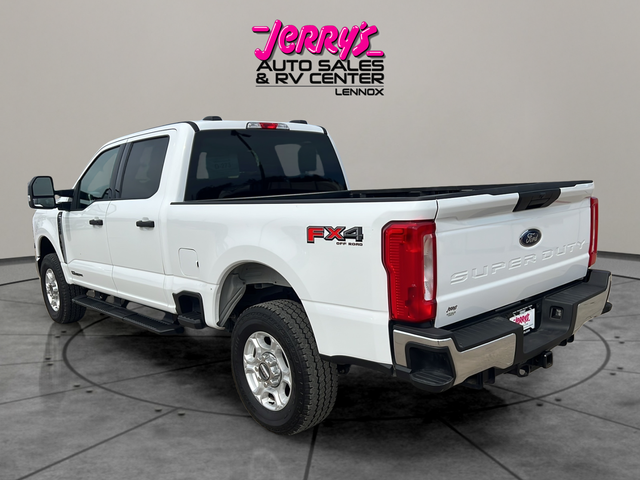 2025 Ford Super Duty F-250 SRW XLT 4WD Crew Cab 6.75' Box