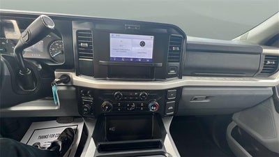 2025 Ford Super Duty F-250 SRW XLT 4WD Crew Cab 6.75' Box