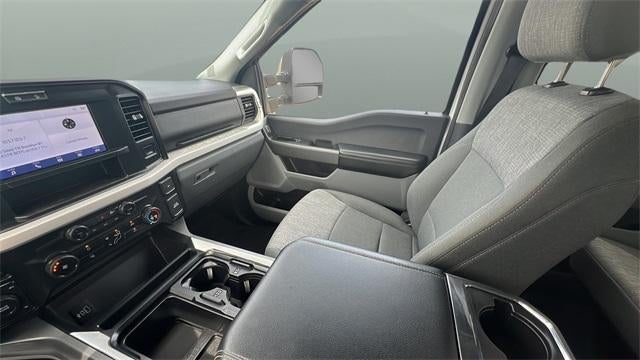 2025 Ford Super Duty F-250 SRW XLT 4WD Crew Cab 6.75' Box