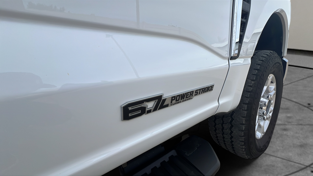 2025 Ford Super Duty F-250 SRW XLT 4WD Crew Cab 6.75' Box